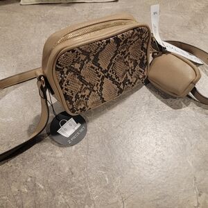 (J8) Malibu Skyetan snake print purse crossbody